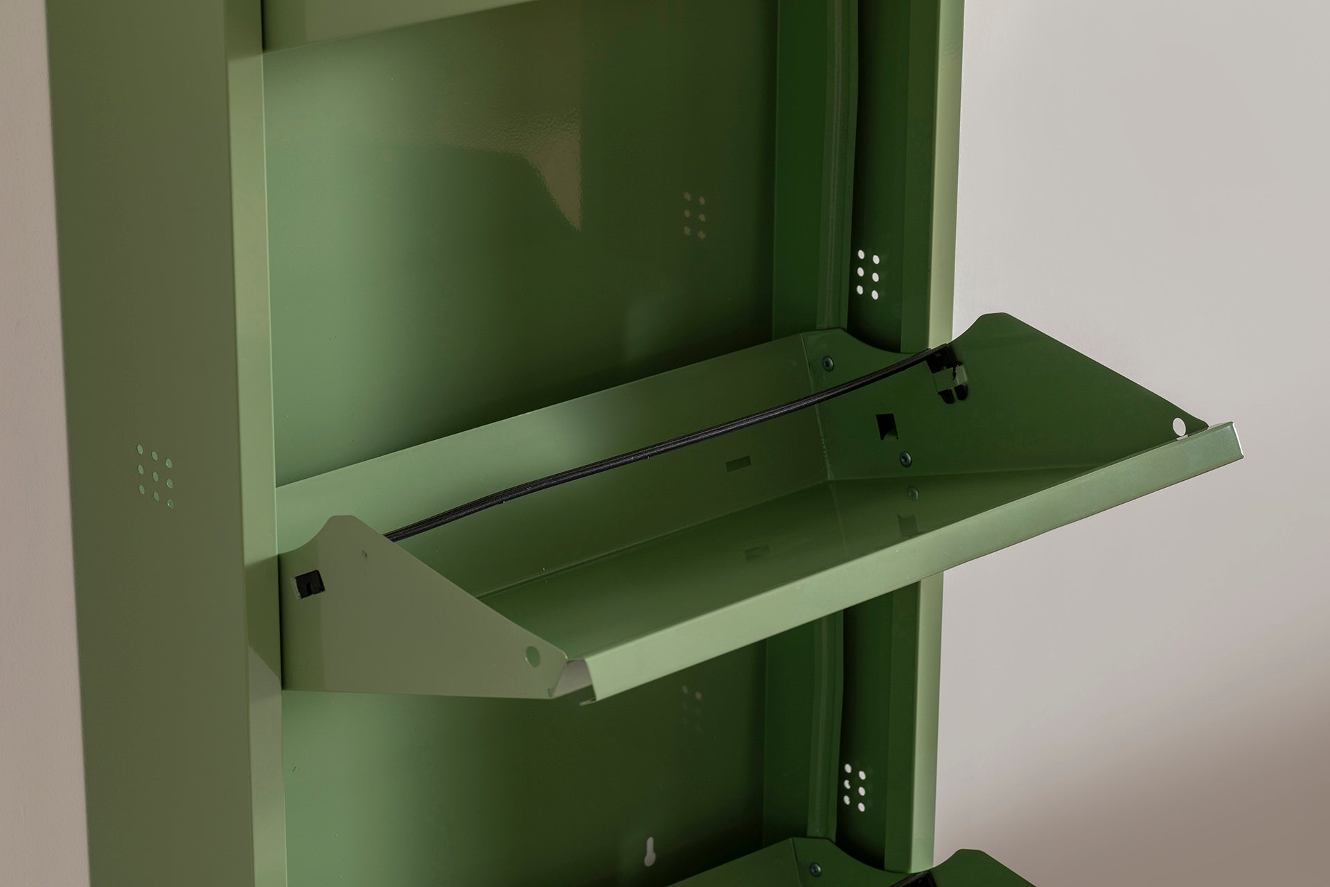 3 Shelves Metal Shoe Storage Cabinet Green